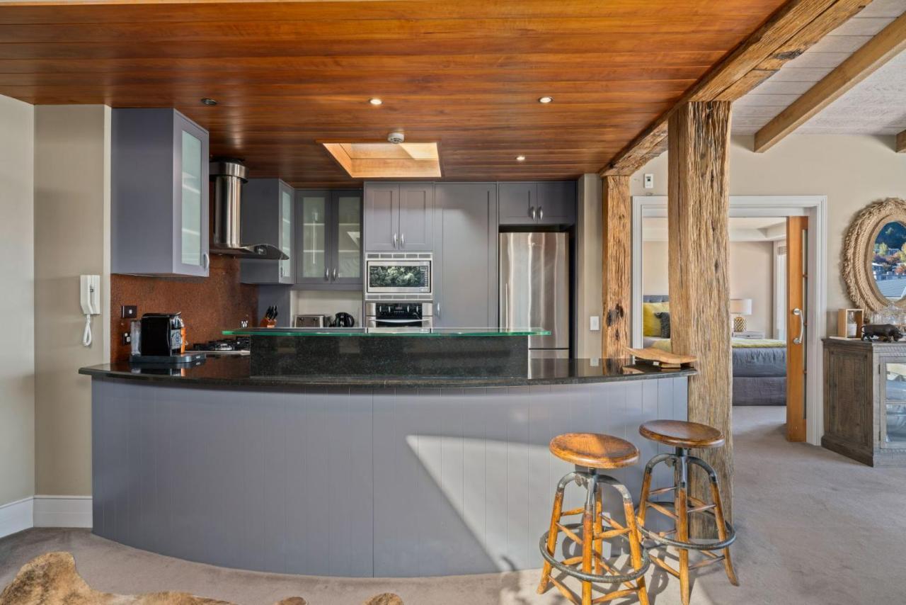 The Village Green Apartment كوينستاون المظهر الخارجي الصورة